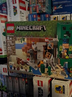 Lego Minecraft The Creeper Mine 21155 pcs 834 NIB